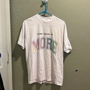 Changing my style! Alphalete unisex size small tee, new with no stains.